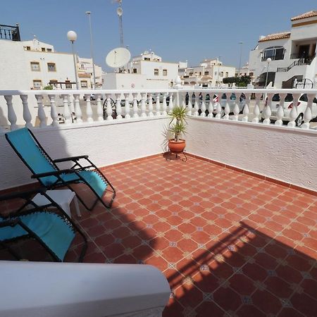 Vistabella Golf Flat With Access To Pool And Parking Villa Orihuela Esterno foto